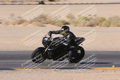 media/Dec-10-2023-SoCal Trackdays (Sun) [[0ce70f5433]]/Turn 9 Inside Set 2 (1115am)/